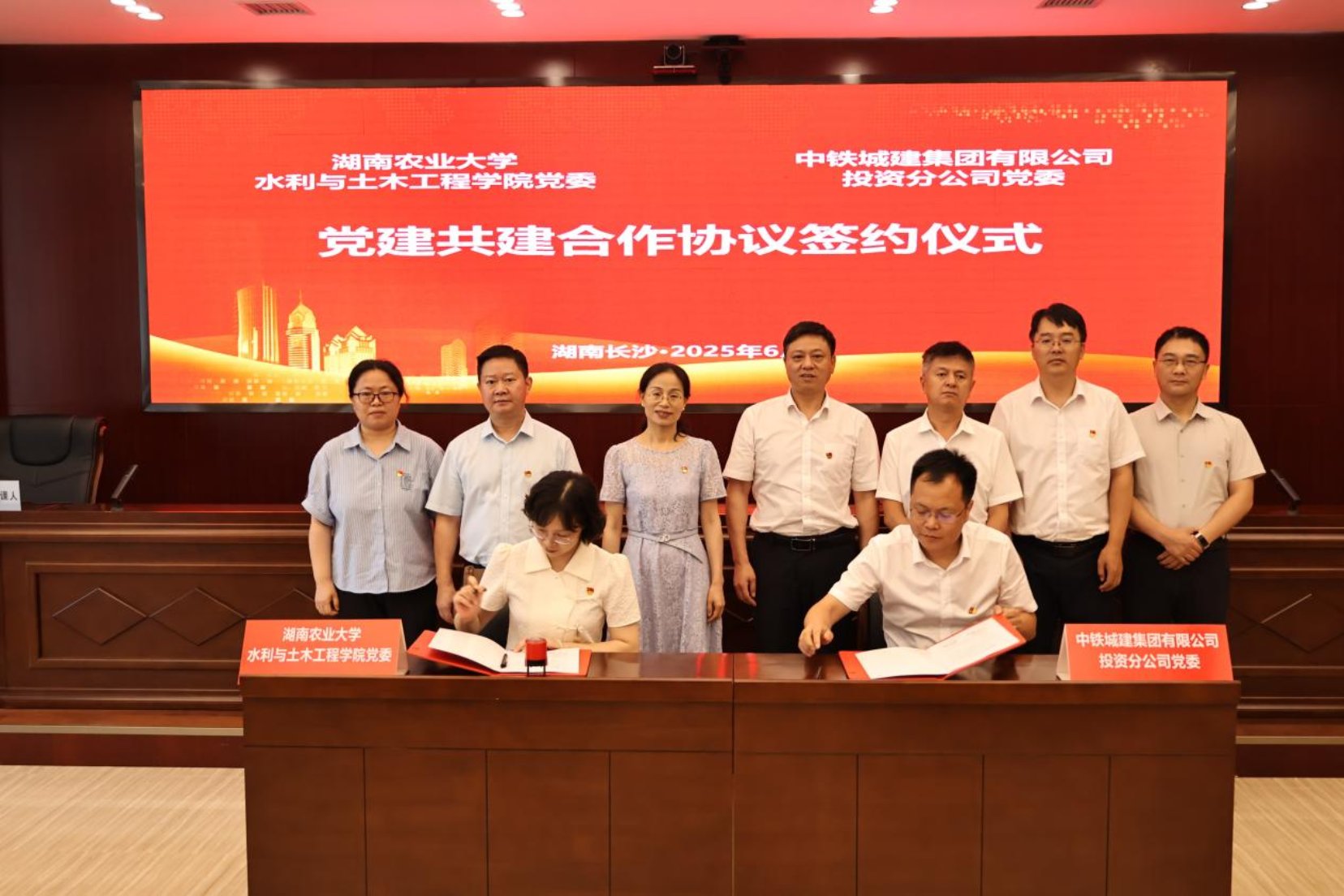 f5888bf4e236491029733d216d8464b